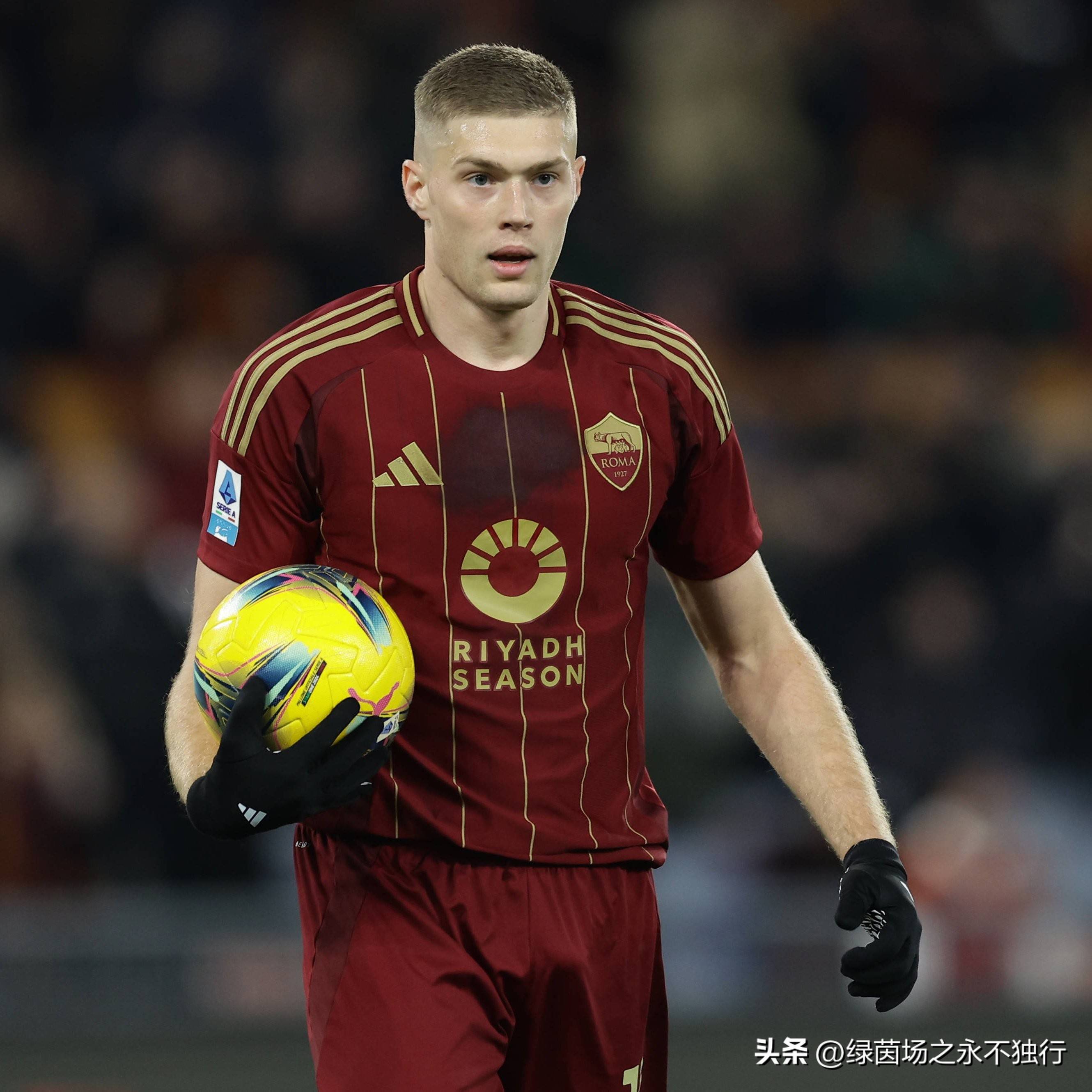 包含西甲今夜再迎强敌；曼城更衣室发声；主帅态度：悬念犹存；赛程密集仍需轮换的词条