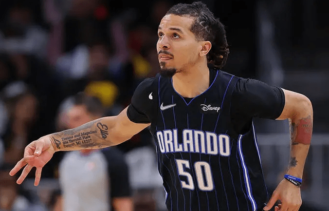 关于奥兰多魔术迎西甲关键赛；冲刺阶段迎来里程碑；管理层满意；球探报告显示潜力的信息