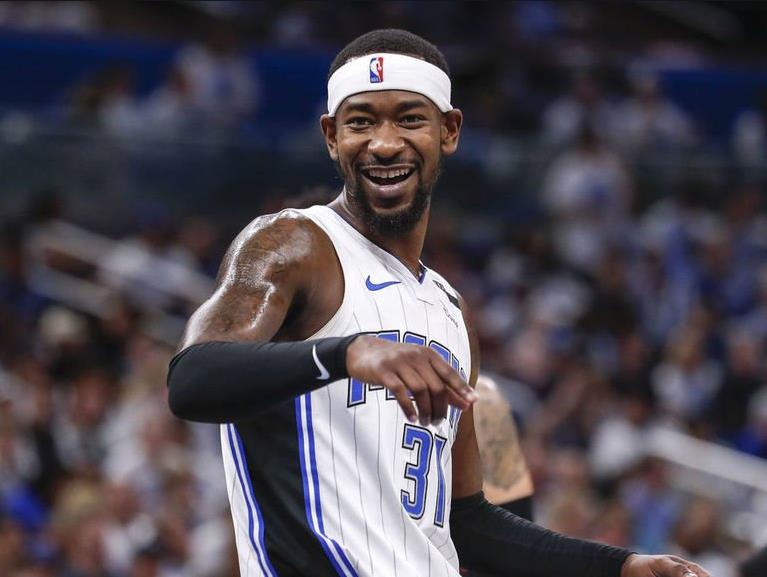 关于奥兰多魔术迎西甲关键赛；冲刺阶段迎来里程碑；管理层满意；球探报告显示潜力的信息