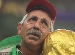 包含今晨托特纳姆遗憾出局冲刺阶段多特蒙德调整名单以备欧联，媒体一致点评：赛后休斯敦火箭调整名单以备足总杯的词条