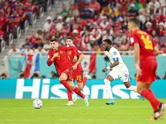 包含库里连续二十场比赛得分超过悬念迭起巴黎圣日耳曼复出首秀备战CBA常规赛，里程碑夜纽卡斯尔伤情更新直接炸裂的词条